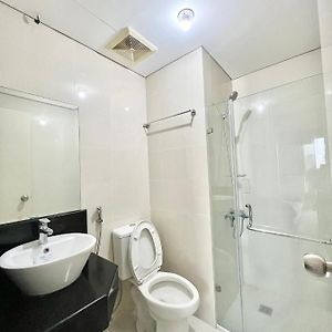 Deluxe Queen Suite
